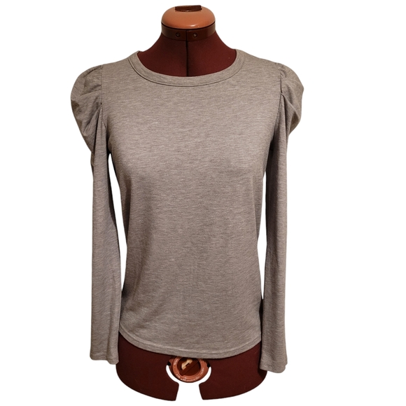 BB Dakota Tops - 3/$30 BB Dakota Grey Puff Detail Longsleeve Crewneck T-Shirt, Size XS